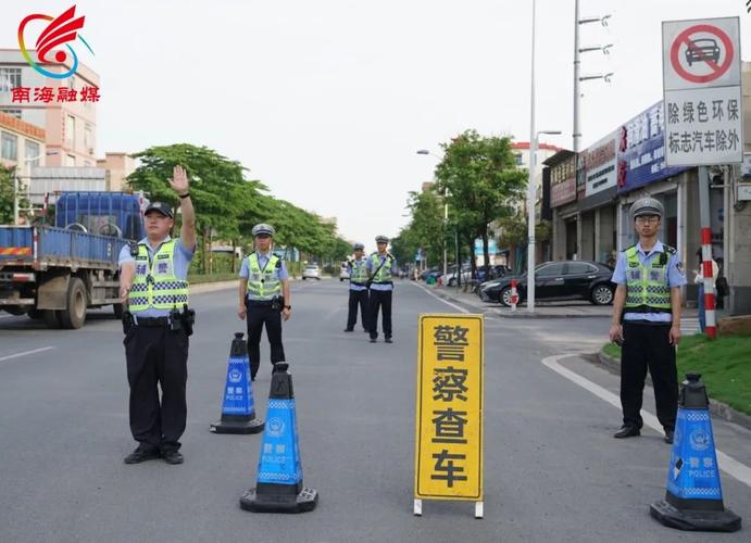 新澳2025今晚特马开奖结果和违停车堵消防车被掀与违停车堵消防车被掀翻